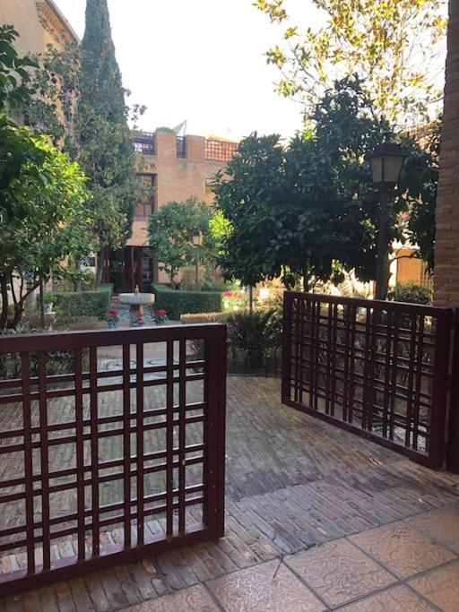 Apartamento Junto A Catedral Apartment Granada Ngoại thất bức ảnh
